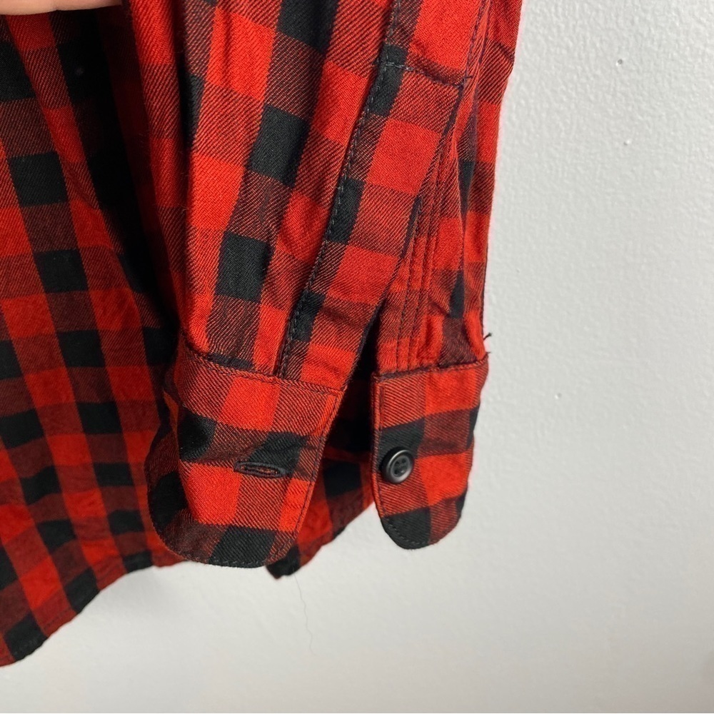 ✨3/$21✨ Beach Lunch Lounge Cabincore Buffalo Plaid Button Down Shirt Large - Picture 8 of 11